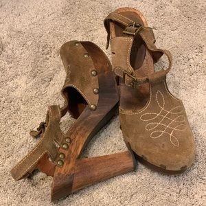 Micheal Kor Platform heels